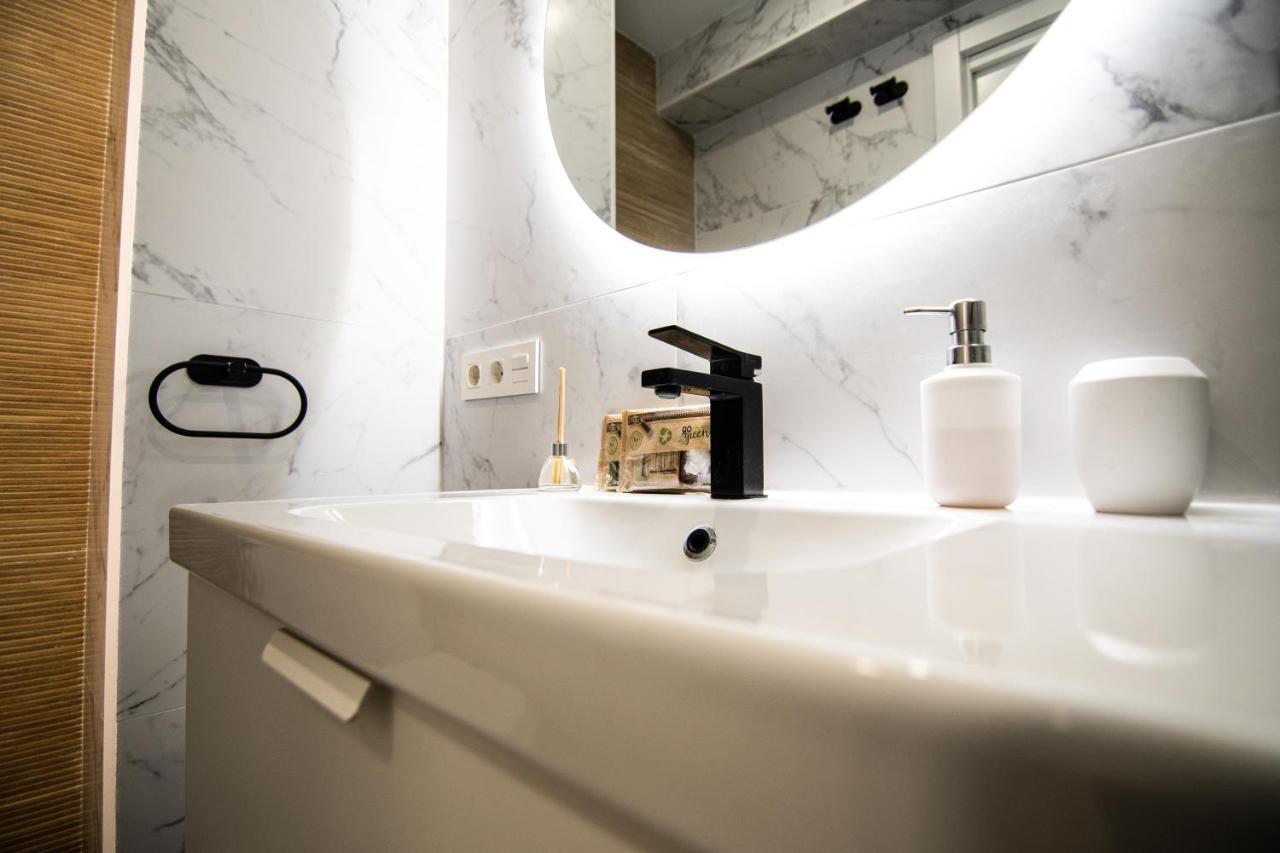 Apartment Puerto Marina - First Line Beach - Benalmadena - Malaga Εξωτερικό φωτογραφία